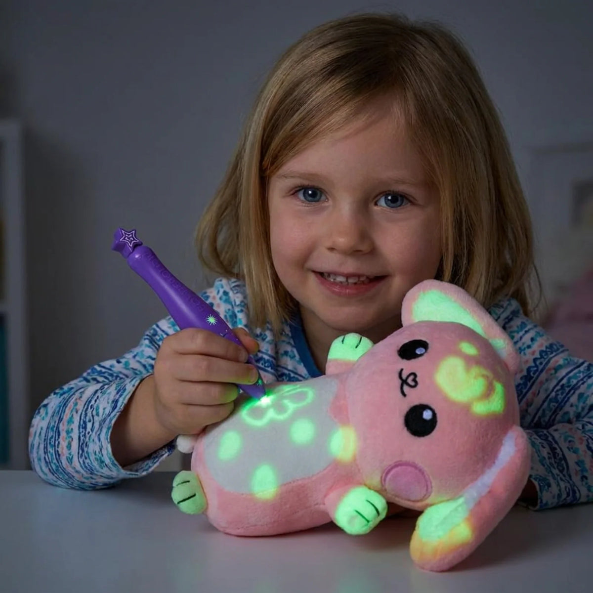 Peluche Magique LumiDessin™ — Toutou Lumineux Interactif pour Enfants.