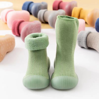 Niido – Chaussons Bébé Ultra-Confortables & Hiver Douillet