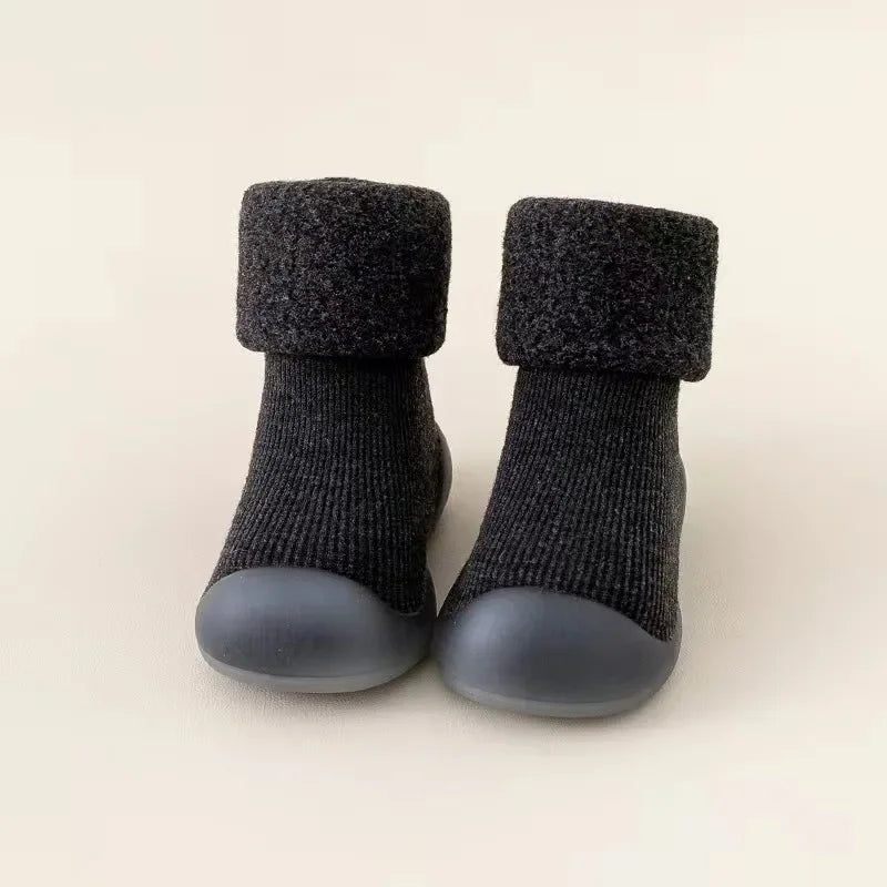 Niido – Chaussons Bébé Ultra-Confortables & Hiver Douillet